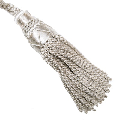 silver_silk_2-1000x1000